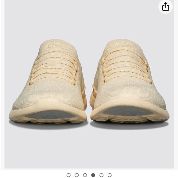 COPY - APL Women’s TechLoom Breeze Sneakers Sz. 8.5 / 39 - Picture 3 of 5